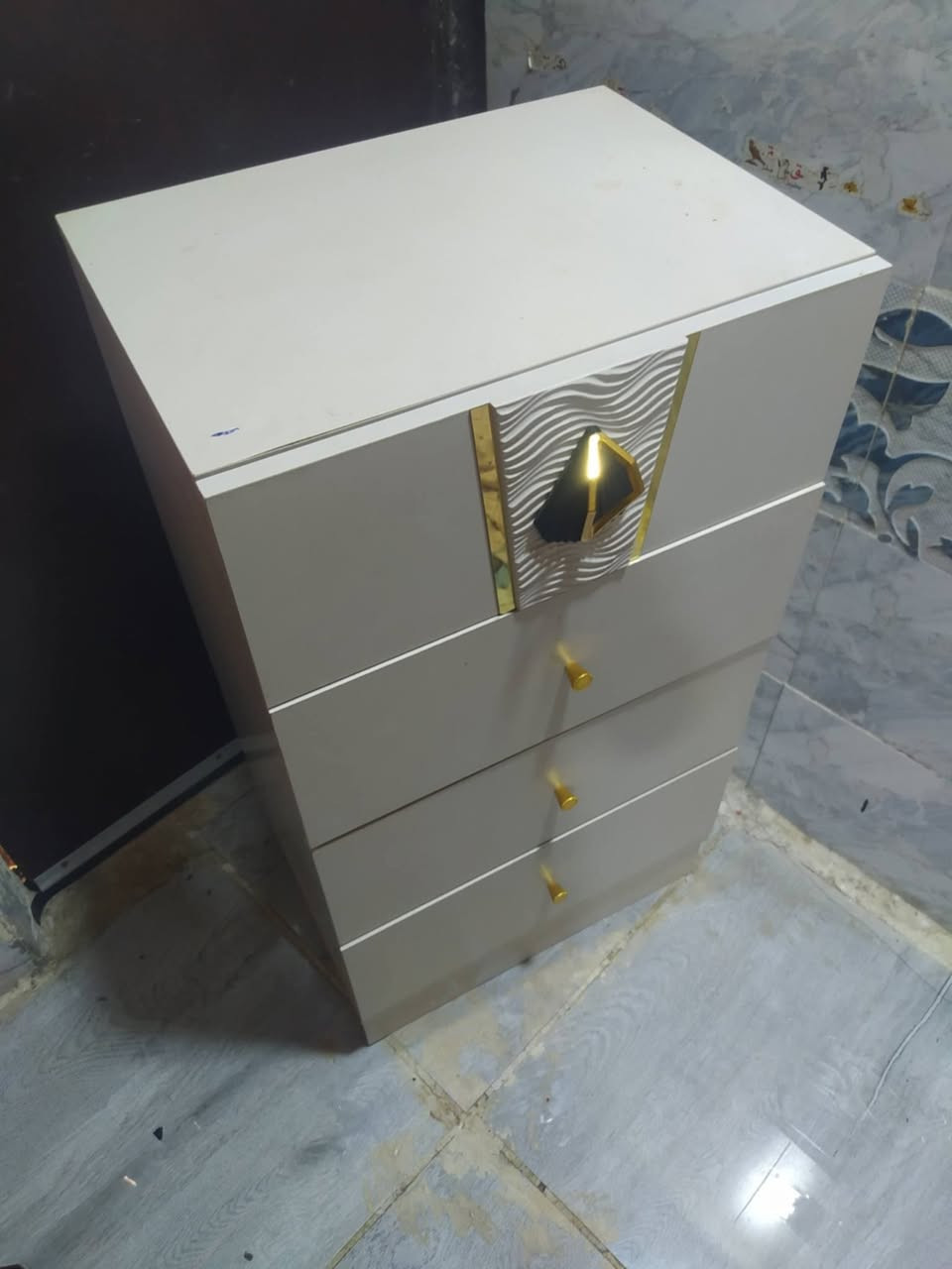 غرفه 8قطع  شرط النضافه السعر 650
العنوان الديوانيه


**إذا كنت صاحب هذا الإعلان وتريد حذفه لأي سبب، رجاءا أرسل رسالة إلى الدعم الفني**