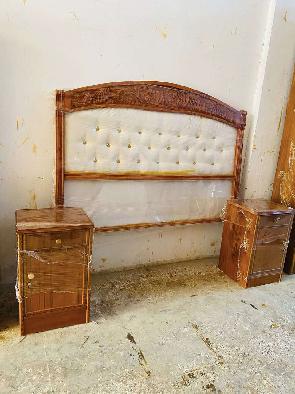 غرفة نوم 5 باب ملحق نظيفة اخت الجديدة حديثة مال عرسان بسعر 750 الف
 عنوان بعقوبة كاطون شارع بو رباح مزاد ضي القمر 

***********
