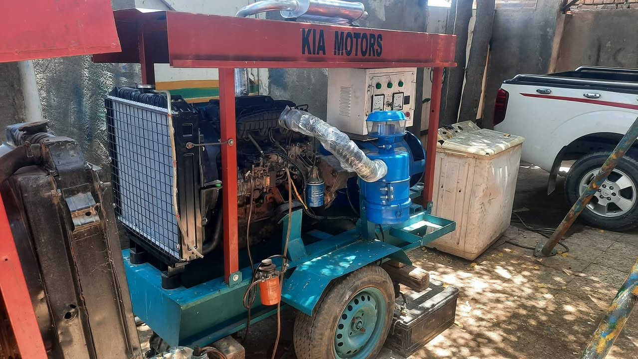 مولد كيا للبيع محرك كيا  ٣٠٠٠ وراس التوليد ٣٧.٥ كيفي نظيف شرط الشغل والحمل السعر  ١٩ ورقه وبيه مجال قليل العنوان ميسان قضاء المجر الكبير للإستفسار ***********   *********** ابو كرار
