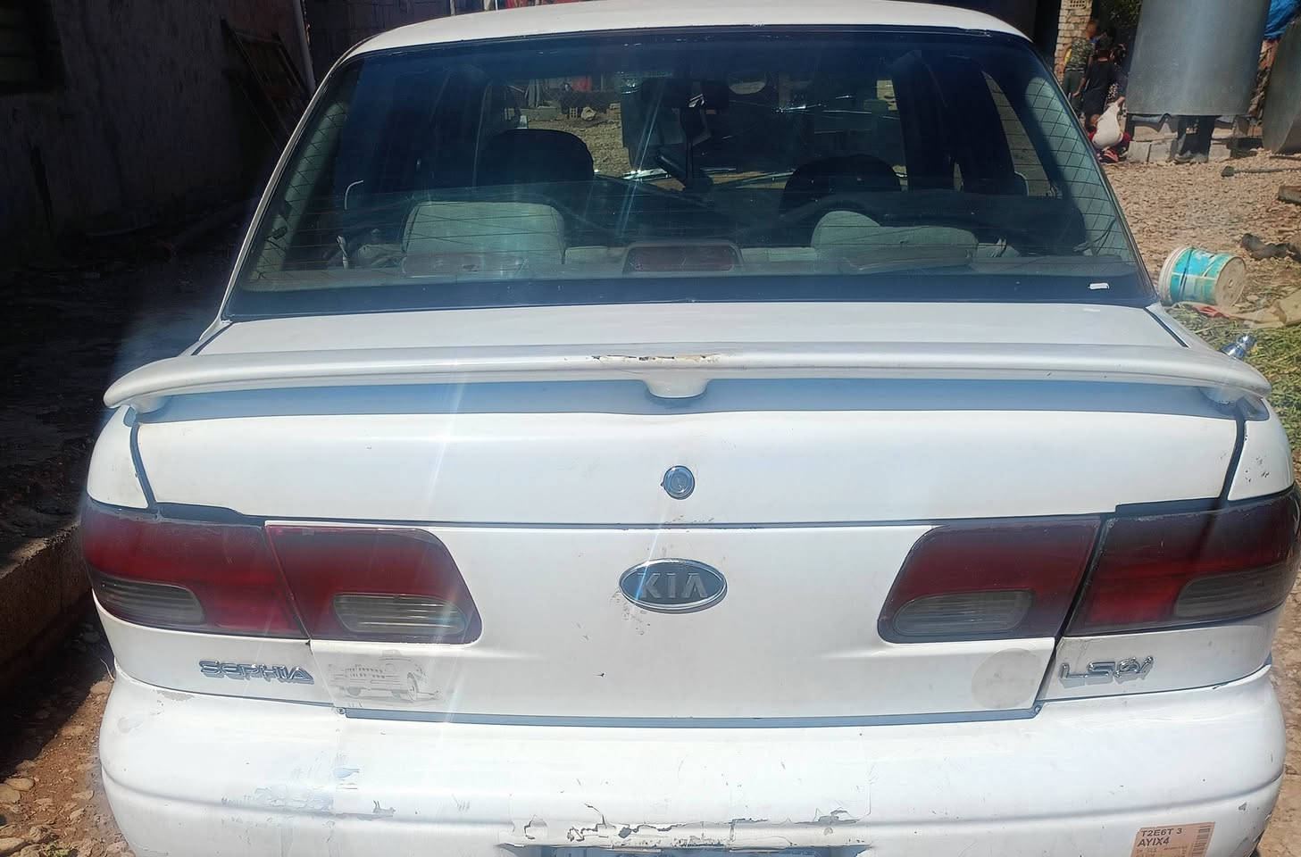 للبيع موديل 95رقم نكليزي مكان ديالى سياره خير من الله لاستفسار عل رقم بي واتساب ***********
