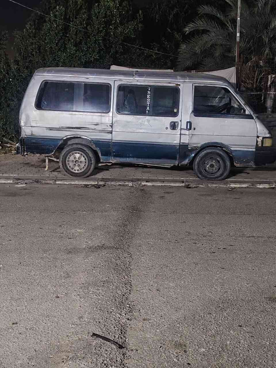 سلام عليكم  كيا بسته موديل 1993 نجف رفم احمر بدون راعي اتكفل سرقه وعشائر مكانه نجف مكنه بيه صوت نوزل سياره شغاله كامله  
السعر 10 ورقات بيه مجال ***********
