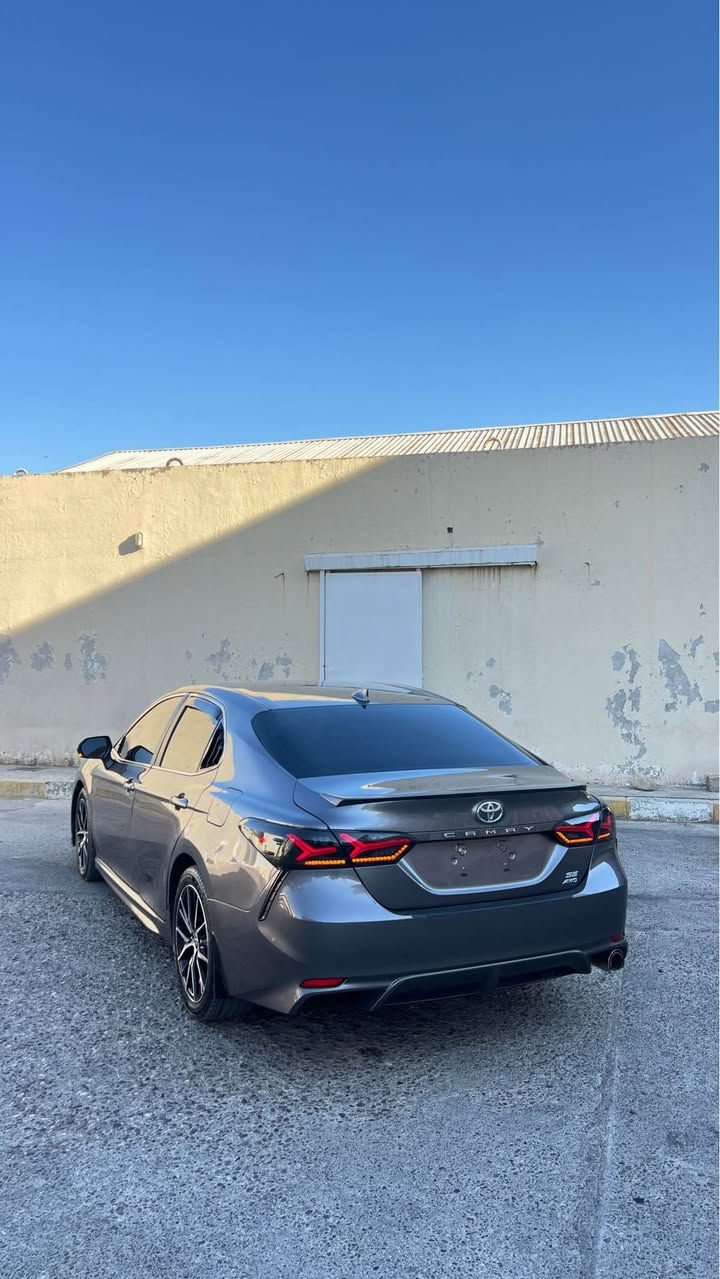 2024 camry SE plus AWD 
ضرر موجود ب صورة بدون ارباك 
ماشي 29,000 mil 
سعر 170 
شراي اتصل *********** أربيل, العراق
