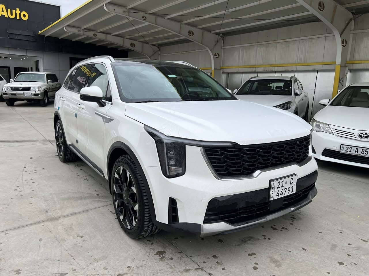 سورنتو موديل2024 سيارة كفالة عامة فول مواصفات 

ماشية km25 
محرك وكير بشرط 
السعر 333 
ويل 20
سونار موجود بالصور
رقم وسنوي جديد للاتصال
***********
