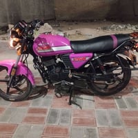 مكينة ٢٠٠ • حمره • بلا أوراق