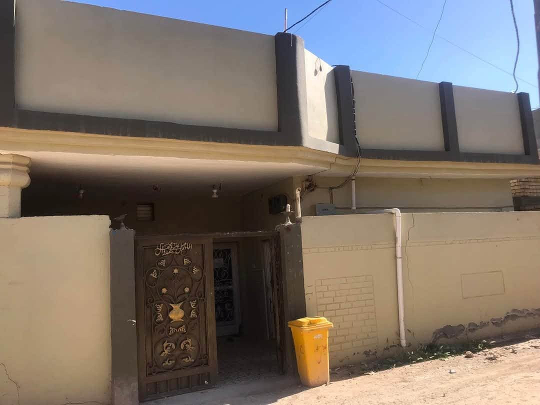 بيت للبيع المساحة 150  متر طابو زراعي  شارع السدة القديم 
شارع عامر نجم 
للاستفسار *********** واتساب
