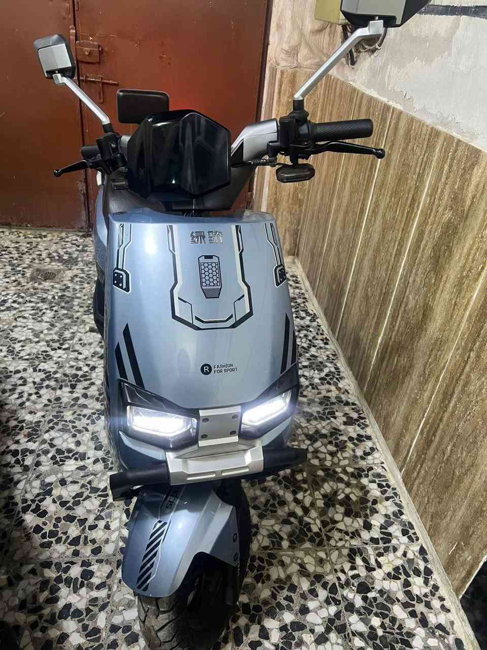 السلام عليكم من رخصه الادمن
اخوان دراجه شحن 2025 اسم الدراجه GTC الأحدث بالسوق للبيع 
بطاريه ليثيوم أقوى البطاريات 
نظام بريك امامي خلفي هايدروليك يعني بالمكان 
دبلات امامي خلفي كلش قويات تحمل وزن فوق 150K متحس بالطسه 
نظام الرجوع للخلف R
نظام البارك P
نظام اللايت زنون عالي ناصي دبل إشاره 
السرعه 95 حقيقي 
3 نمر للدراجه 🛵
تمشيك مسافه بالشحنه الواحد فوك 70 كيلو 
ملفه 2000 ماشيه كيلو واحد(1)  الدراجه 
نظام التشغيل 2 سويج 2 كارت شاشه 
الدراجه خير من الله 
العنوان الدراجه ( بغداد الشعب ) 
الرقم 1: ***********
الرقم 2: ***********
سعر الدراجه (مليون 300) وبيه مجال الشراي يجي خاص او يتصل ع الأرقام
