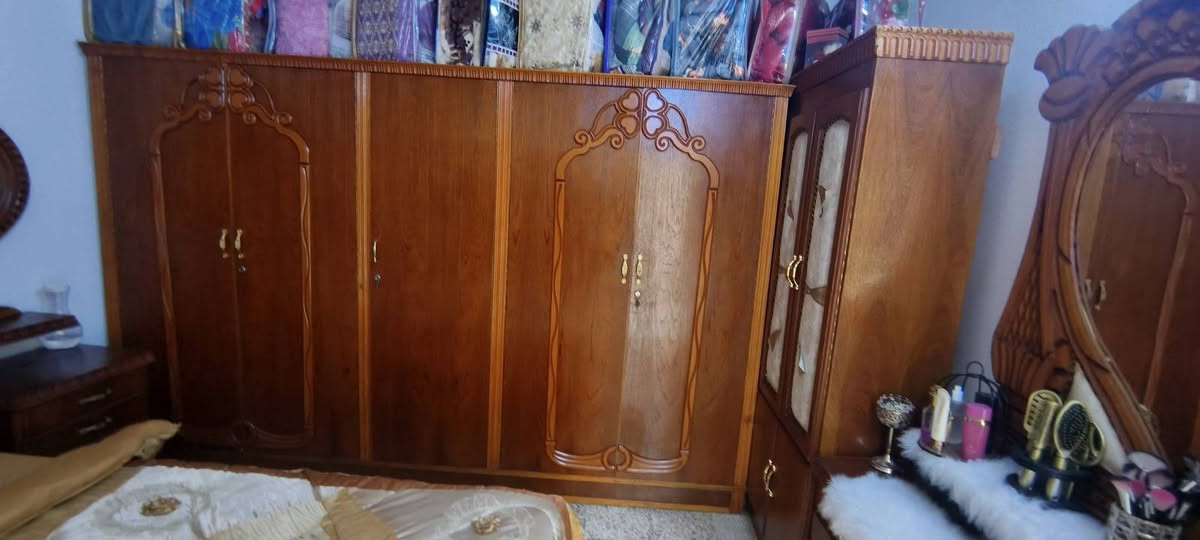 غرفة نضيفة جديدة ب 750 بيها مجال الخشب ثقيل 4 ملم رقم الهاتف *********** موصل, نينوى
