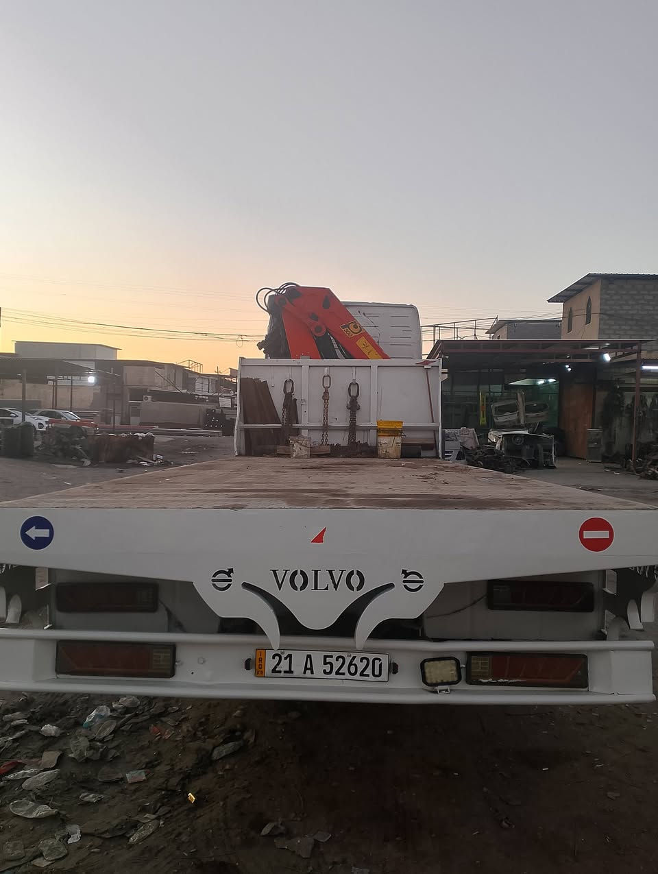 سلام عليكم سيارة كرين فالفو البيع كرين بافنكر حجم 300 كير مكينة سكس مزوج المكان بغداد الستفسار ***********
