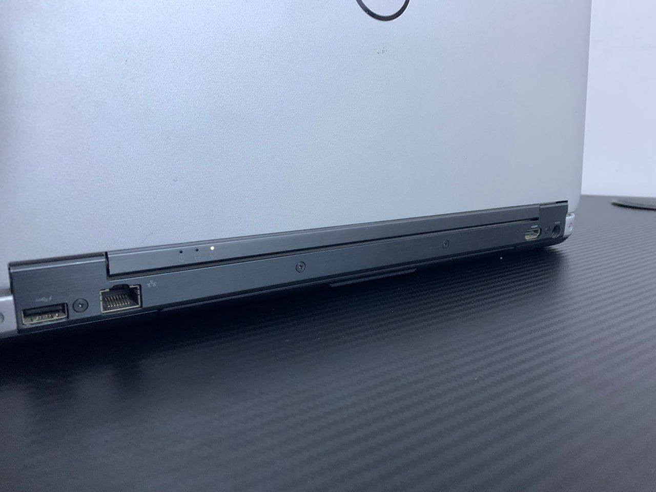 🔥 Dell Latitude 6440 🔥
لابتوب عملي يعتمد عليه بالشغل + ترفيه خفيف
المواصفات:
Core i7 4800M
كرت شاشة AMD Radeon HD 8600M 2GB
رام 8GB
SSD 256GB
شاشة 14.1 إنچ
بطارية جديدة 🔋
الاستخدام:
✔️ أوفيس + برمجة
✔️ تصميم خفيف
✔️ ألعاب خفيفة مثل: GTA V، PES، CS:GO، Dota 2 (على إعدادات مناسبة)
💰 السعر: 239 ألف دينار فقط
📞 واتساب: ***********
✅ ضمان 10 أيام من أي خلل مع استبدال
🔋 ضمان بطارية ساعتين فما فوق
🚚 توصيل لجميع محافظات العراق
🎁 ملحقات كاملة: (شاحن + ماوس + ماوس باد + حقيبة)
