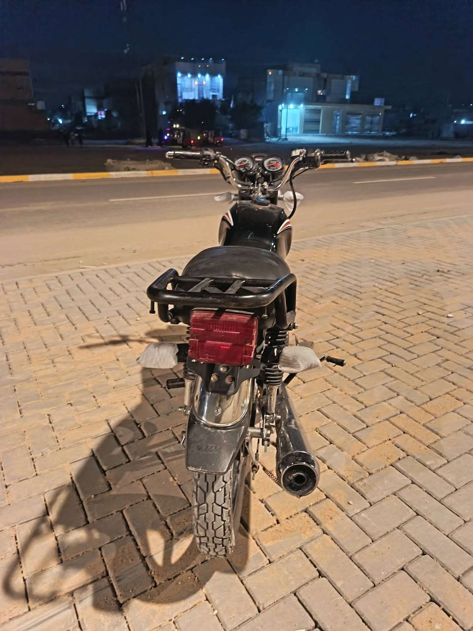 سلام عليكم دراجه شاينك مديل 23 طالعه ب 24 نضيف وحلوه عوزها ترتيب بسيط اوراق اسكنر اكاتبك وين مايعجبك مكاني كربلاء لاتصال ***********
