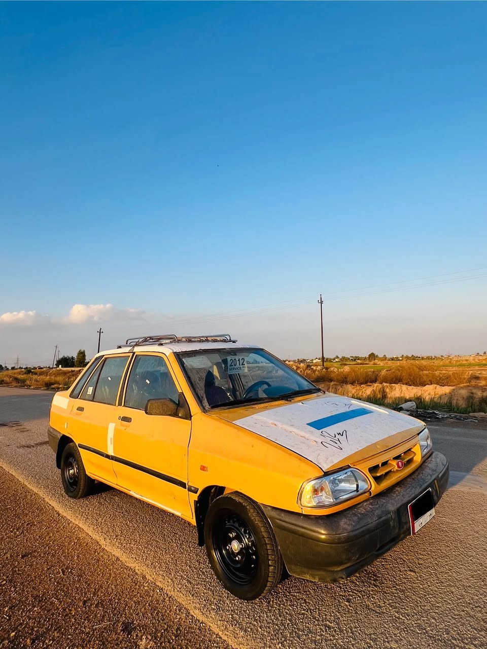 السلام عليكم سايبه  2012 مكفوله فقط الجاملق المامي مصبوغ البافي كفاله كير مكينه مكفولات تخم تاير جديد صدر امامي خلفي جديد باتري جديد شاشه كاربلي السيارة بسمي مصفره هيه وغرامات تحويل مباشر مكاني بغداد جسر ديالى الجديد السعر 28$وبيهه مجال ***********
