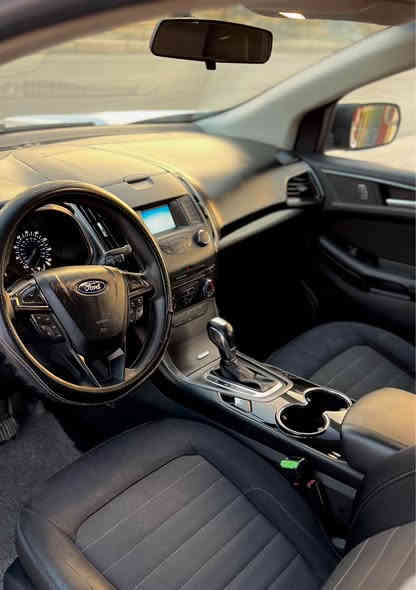 بسم الله الرحمن الرحيم(***********)
FORD EDGE 2017 . 20L Turbo 
فۆرد ئیدج ٢٠١٧ ئەمریکی سەیارەکە زۆر تازە و لۆکە
مەکینە ٢٠ تۆربۆ گێر و مەکینەی نەکراوەتەوە
 یەک دەرگا و یەک پەڵە لە بۆنیتەکەی بۆیاغە 
عادیسەکەی زۆر کەمە بێ ناوگرتن و بێ ئێرباگ
پشت و پێش و ناودەرگاکانی کەپسە هیچی پێوەنییە
هەموو ئێرباگەکانی بیلادیە و نەتەقیون
مواسفات: ٣ گێر تۆماتیک عادی گێر لەسوکان
برێک بەسمە ئۆتۆ ستارت ستۆپ تعدیل سورعە
کامیرا سوکان تەلەفون و ڤۆلیۆم تەبرید مەرکەزی
ئیکۆیە بەسمەیە تەنها 125 هەزار کیلۆمەتر ڕۆشتووە
تایەی تازەیە تەقە و رەقە و هیچ خەلەلێکی نییە
کارەبایی هەموو گیانی بەشەت گێر و مەکینە بەشەرت
سنوی تازەیە تا 2030 بەناوی خۆمانە هەزە و بەرادی تازەیە
سعری سەیارەکە ١٤٥ گەڵا و معامەلەیە شوێن ڕانیە
*********** ڤایبەر و واتسئاپی لەسەرە رانية
