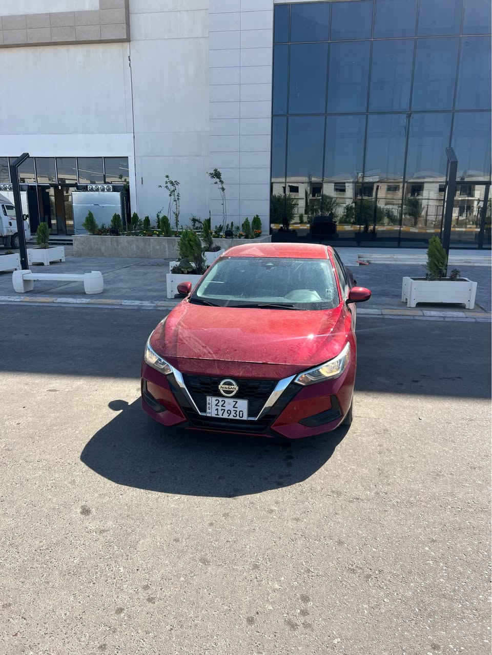 🚗 للبيع | نيسان سنترا SV موديل 2023 🚗

🔴 اللون: أحمر
📅 الموديل: 2023
📍 الممشى: 66 ألف مايل

✨ مواصفات SV
✅ اقتصادية جداً بالوقود
✅راداات اماميه  +جانبيه 
✅ستوب بريك
✅ سيارة عملية ومريحة للاستخدام اليومي  السياره ما ناقصها لو برغي 
✅ تبريد  تدفئه. شرط 
✅ جاهزة للاستخدام مباشرة ريحه الشركه  بعدها 

🔧 تفاصيل الحادث بكل شفافية:

* بونيد مبدل فقط
* جاملغين أمامية بارد
* باب سكن خلفي بارد
* باقي أجزاء السيارة مكفولة

📋 السيارة مفحوصة وتقبل الفحص بأي مكان يرغب به المشتري.

💰 السعر المطلوب: 134 ورقة
📞 للجادين فقط، المراسلة أو الاتصال للاستفسار والمعاينة.

***********
“سيارة مرتبة وسعرها مناسب مقارنة بالموديل والمواصفات.” تكريت, صلاح الدين
