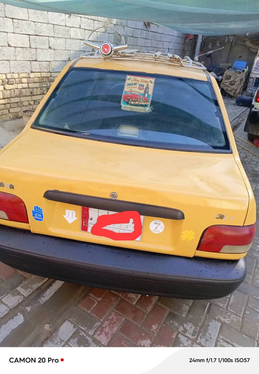 سلام عليكم  اخوان سايبه مديل 13 جاهزه حداديه كير توني شاده سياره حلوه ونضيفه مناقصه كلشي مايبه لا ضربه ولا صبغ ولا معجون سياره مشط جديد بور جديد سياره حلوه وجاهزه رقم قادسيه مصفره هيئه وغرامه  سنويه ل29 يله تصقط  سعر 23  مكاني ديوانيه نتصل مامتواجده على نت   (سياره دوشمه كماليات سوبايه كلهه مرتبه وحلوه) ***********
