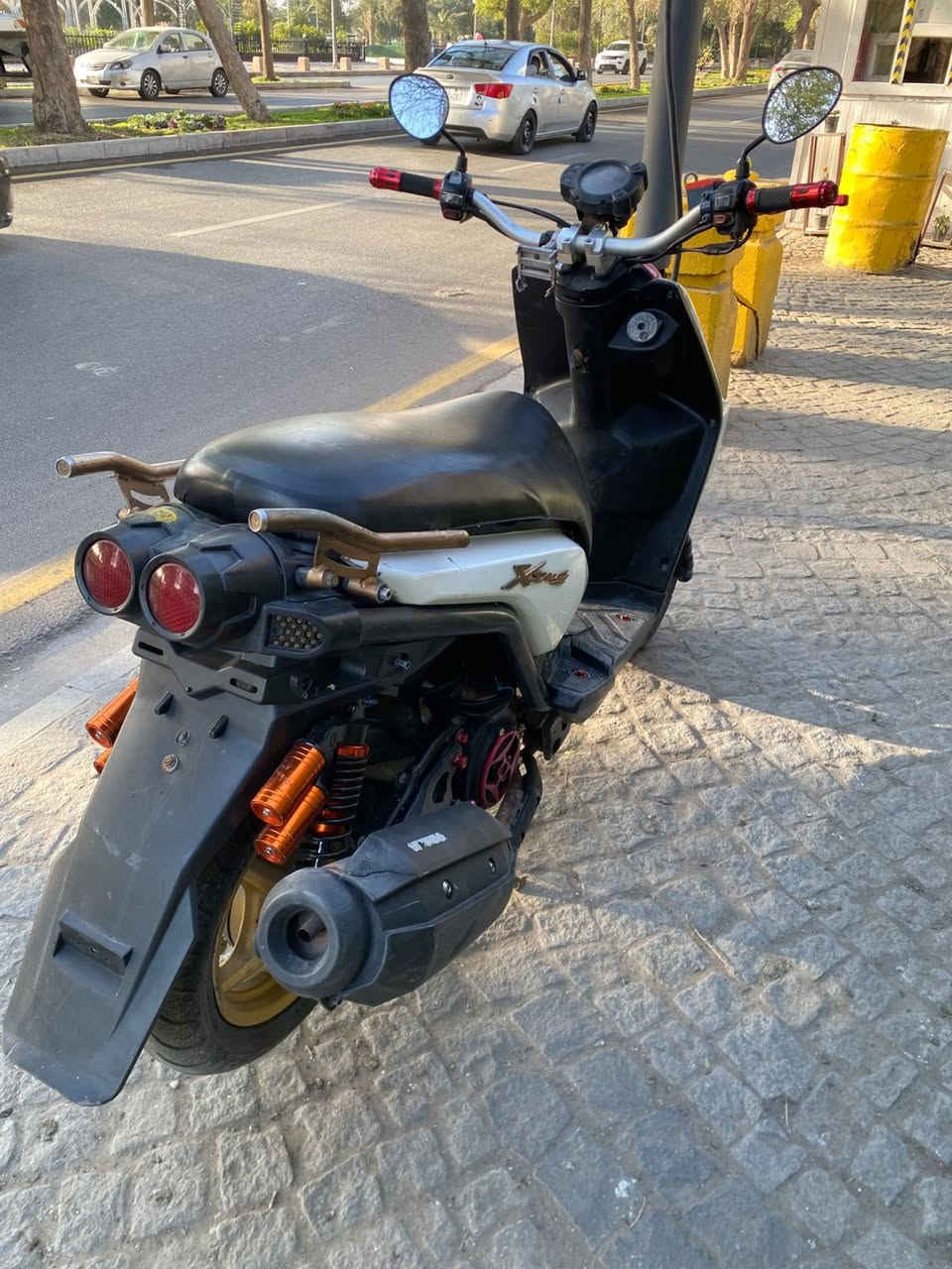 سلام عليكم سكنس جبلي دراجة قبل فتره نازلة رمبة 
كفالة عامة مكينه،كهربائيات ،دبلات ،بريكات، تايرات ، ((بيهة قطع تزويد ))بس دشبول مالهة مو واضح    مكاني بغداد مدينه الصدر   ستفسار خاص او *********** بي واتساب
