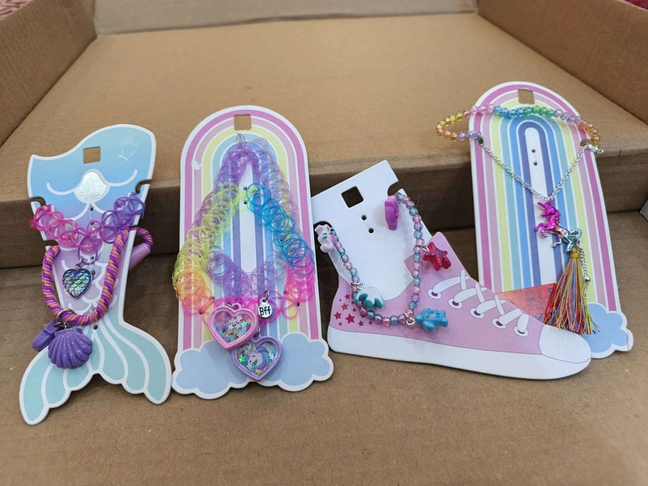 وصلت إكسسوارات البنوتات فرحيهم بمناسبة النجاح السعر ألف وألف ونص 🥰🥰😘😘


**إذا كنت صاحب هذا الإعلان وتريد حذفه لأي سبب، رجاءا أرسل رسالة إلى الدعم الفني**