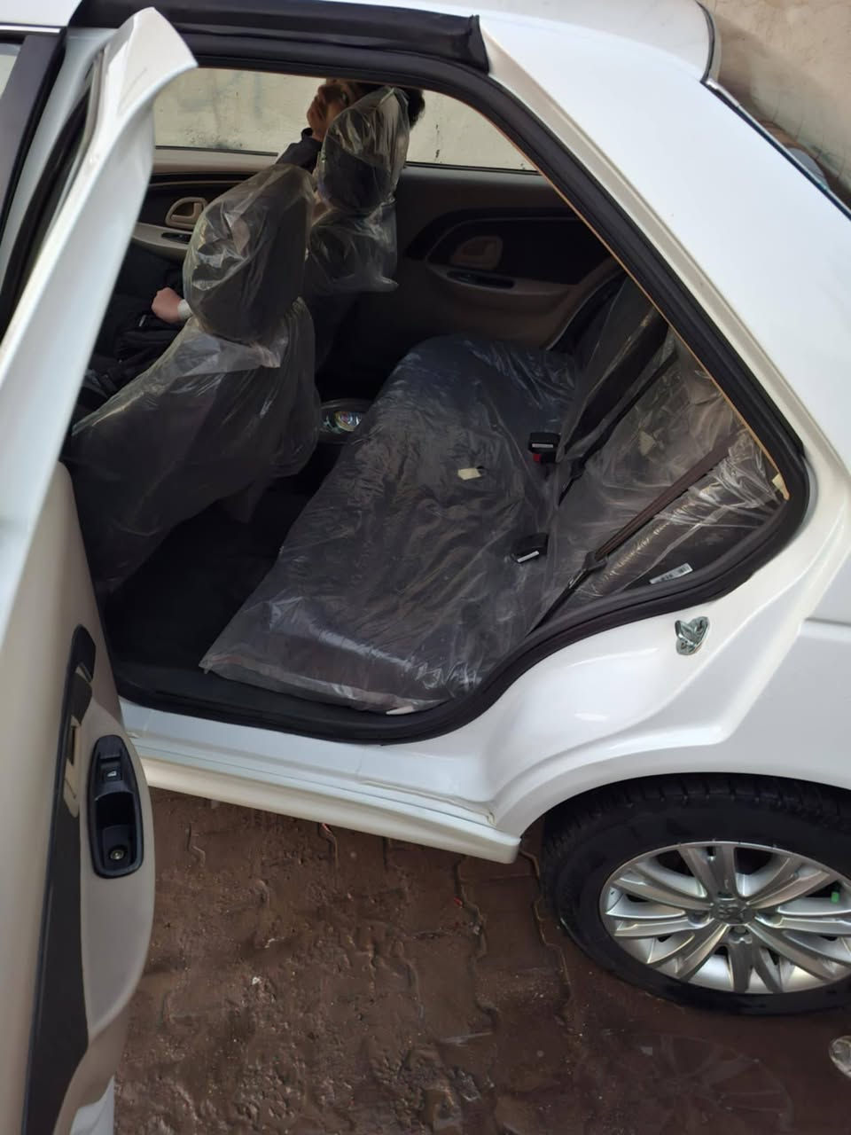 سلام عليكم موديل 25
ماشيه 9 ألف حره مكفوله  حتى من الشخط حره *********** /***********
