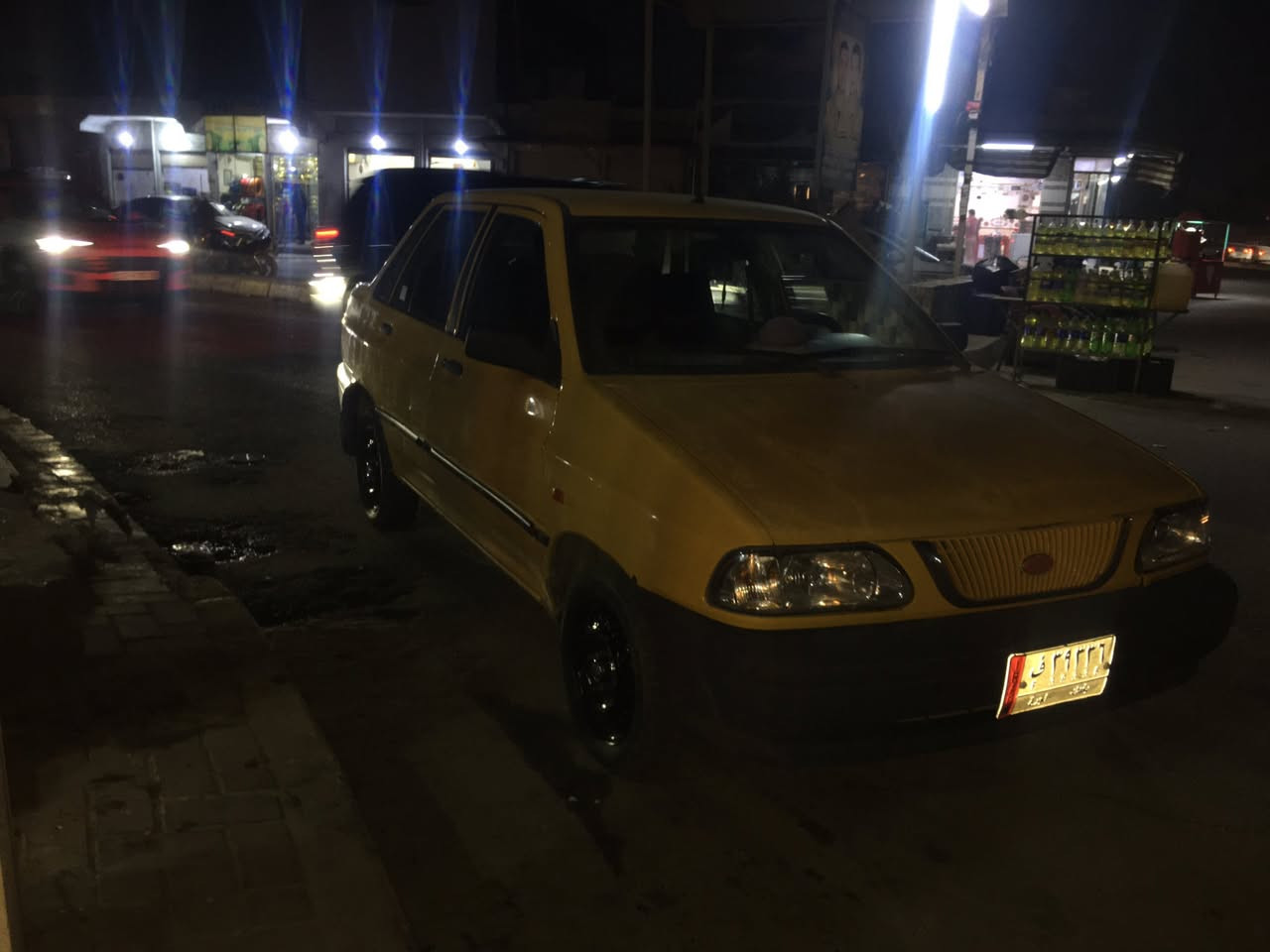 السلام عليكم سايبه للبيع مديل 2012 غير متواجد علفيس ***********
