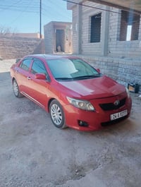 للبيع كورلا 10 مكاني شرقاط ثلاث قطع بوند مبدل وچاملغين امامي رش فقط بد...