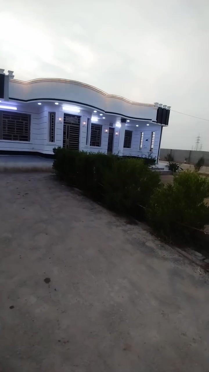 سلام عليكم دونم معه بيتين المساره ثانيه أعقد ٣٥ متكاملات كهرباء مي مجاري كامله تفاصيل اتصل عل رقم *********** و ***********
