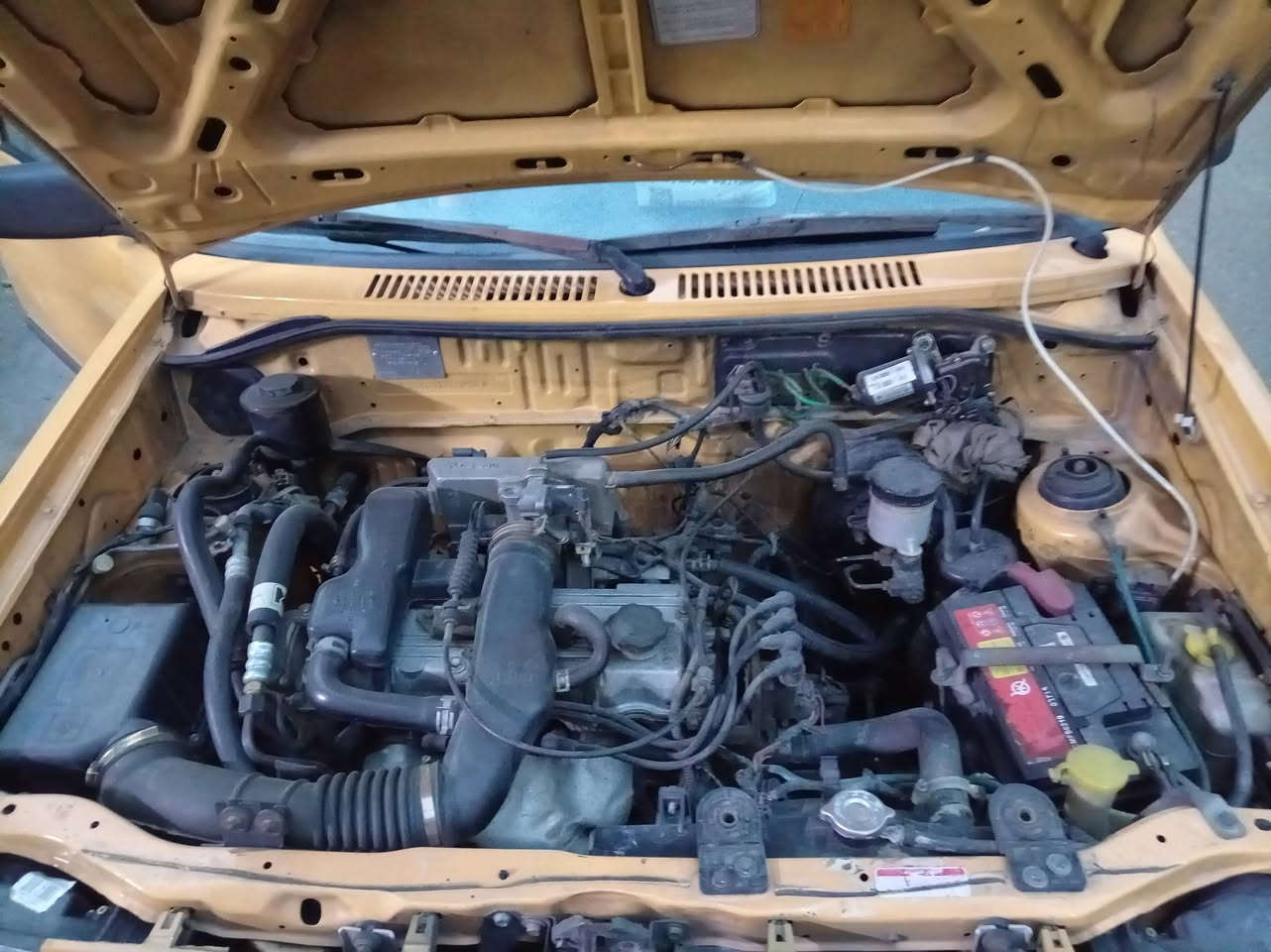 السلام عليكم،،، سايبا مديل،، 15،،كير محرك كشر مكفول ماعدا،، طخه بلجاملخ الخلفي،،، بسمي رقم انكليزي تخم تاير،، تدفئه تبريد،، مكاني بغداد ساحة مظفر،،، السعر ٣٨ورقه


**إذا كنت صاحب هذا الإعلان وتريد حذفه لأي سبب، رجاءا أرسل رسالة إلى الدعم الفني**