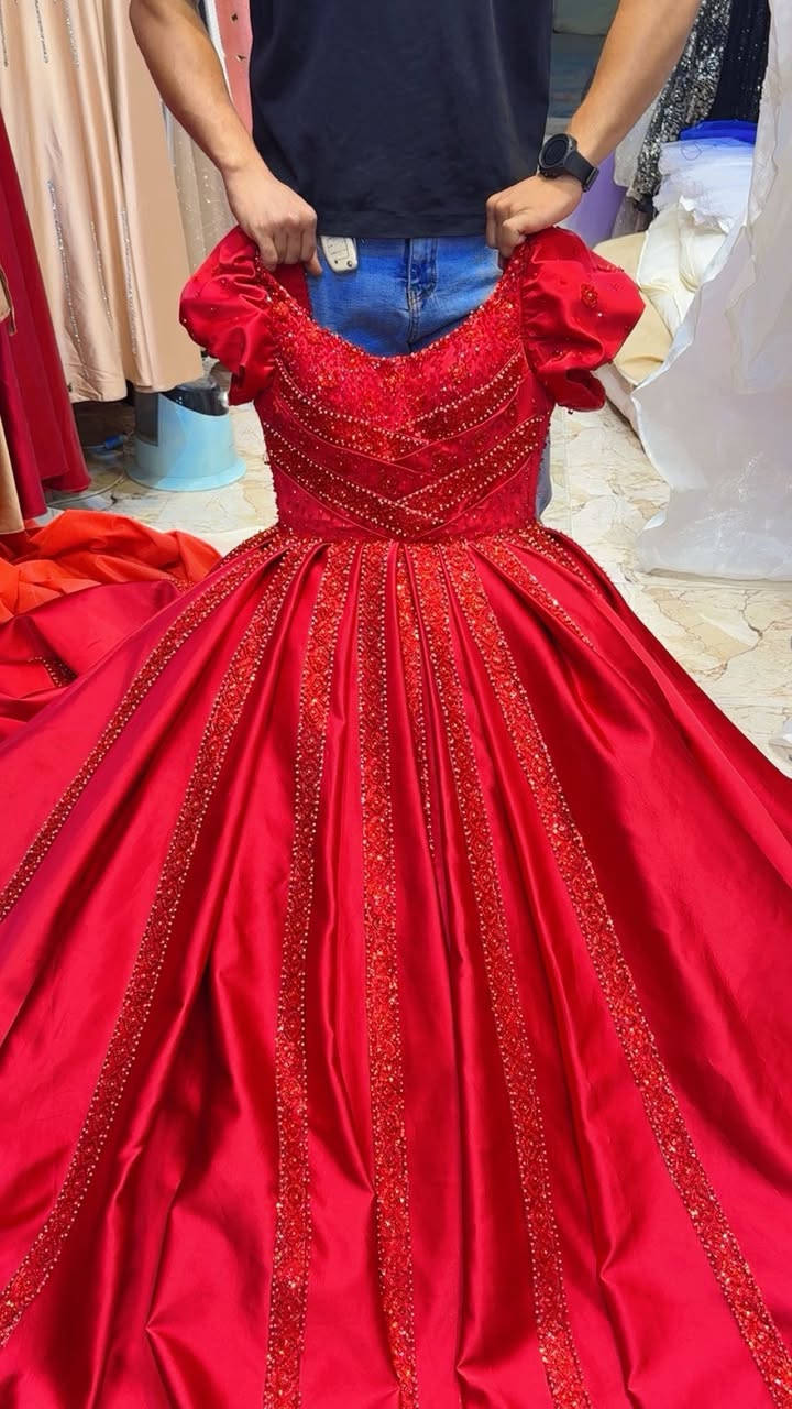 مستخدم نظيف للبيع
***********
