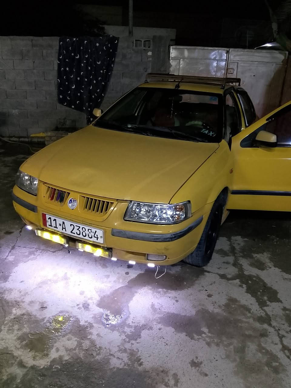 سلام عليكم سمند 11 مكينه كير حداديه اماميه جديد تبريد منظومه جديد كهربايات كلهه  شغاله سياره بسمي هيهه غرامات مصفره بيهه ضربه بل جاملخ لخلفي وراء السائق خفيفة تحويل موباشر مكان سياره شعب حي البساتين سعر 30 بيهه مجال بسيط رقم انكليزي رقم ***********
