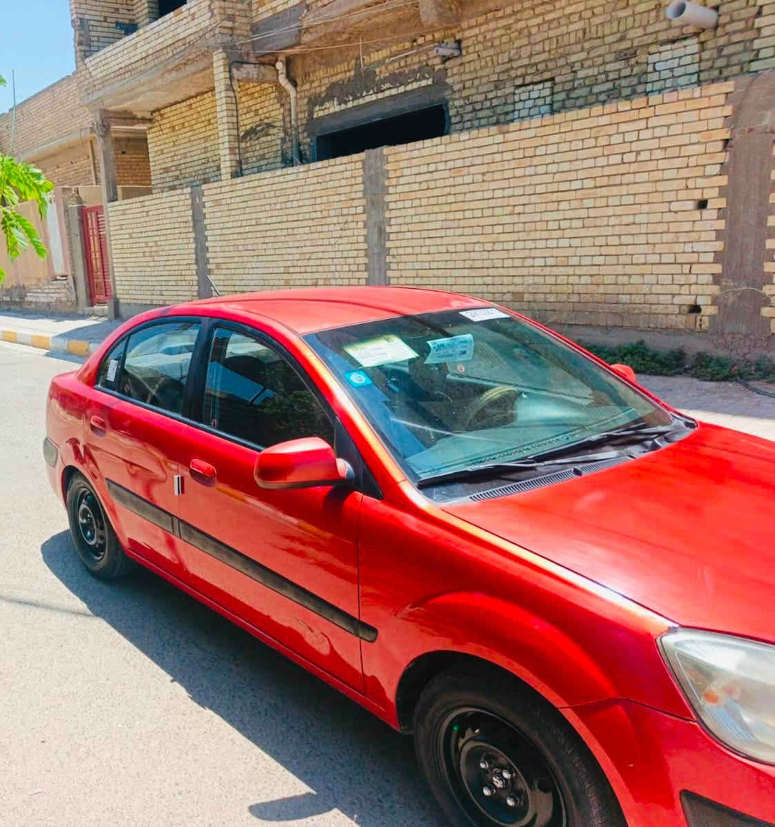 كيا ريوه موديل 2009  مكينه و كير و حداديه و تبريد كفاله وارد خليجي بيه 3 قطع صبغ رقم بغداد تحويل مباشر السعر 68  وبيه مجال بصيط حجم المحرك 1600 دوش 

‭***********‬
