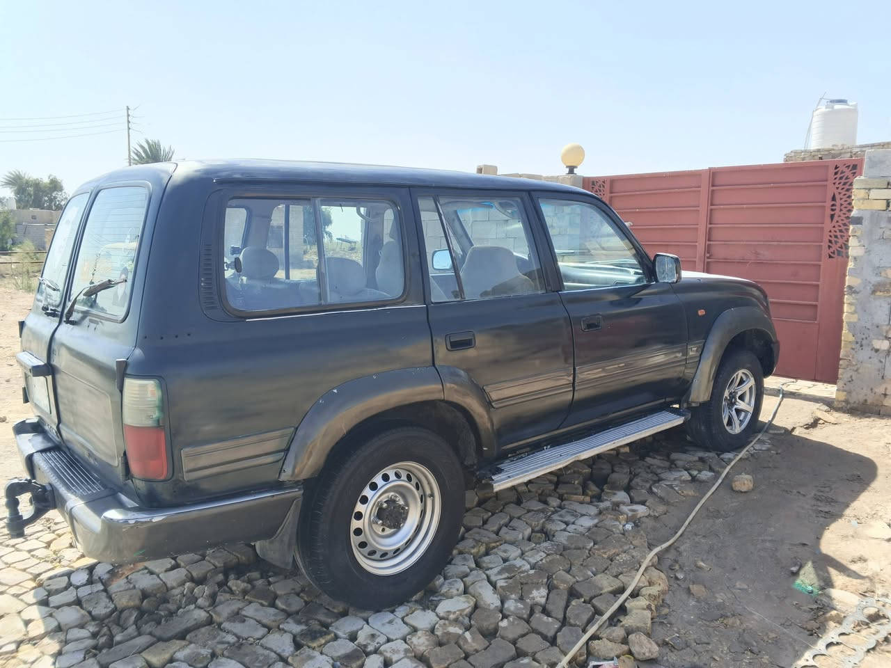 لاندكروز لبيع موديل 1994 مصبوق عام  سنويه صاقطه مكينه وكير نظيفات مكان سياره عماره ميسان طبر مطعم طواحين سعر 45  وبيه مجال رقمي *********** خابر وتدلل
