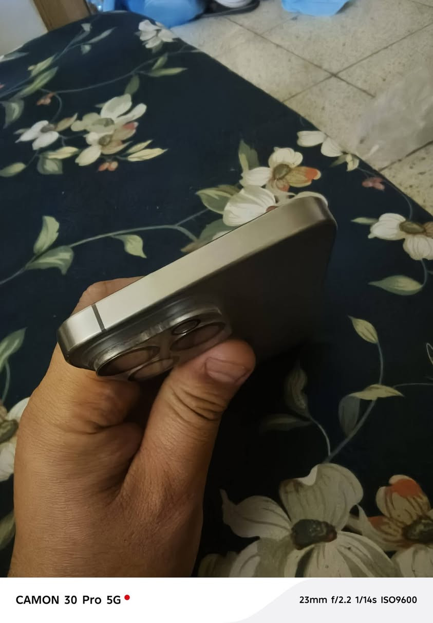 للبيع ايفون ١٥برو مكس مبدل بطاريه
الجهاز نضيف المكان بغداد الاعظميه
الاستفسارعلى  الخاص


**إذا كنت صاحب هذا الإعلان وتريد حذفه لأي سبب، رجاءا أرسل رسالة إلى الدعم الفني**