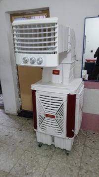 مبردة مستخدمه للبيع نضيفه كلش حجم 50 مكاني الكماليه سعره 180