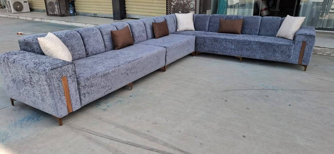 ديوان ٦ امتار ونص شغل درجه اولى من معمل دار الكشخه السعر ٥٠٠ الف *********** واتس، اب فقط
