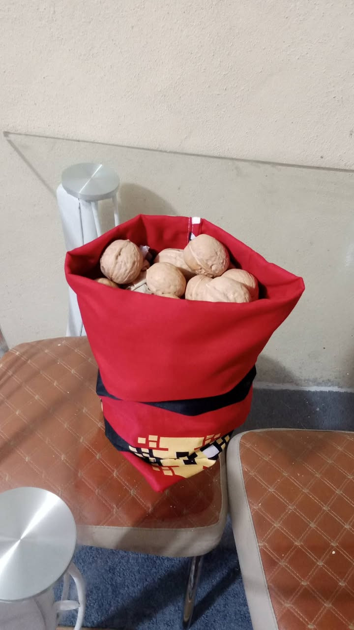 اخير قطعه جلسه رمضانيه قماش همايون
كوشه مربعه
كوشه مستطيله
كوشات قمر ونجمه
تمريه
كلللل هذا بسعر 12الف بسسسس
استغلو العروض بس هليومين


**إذا كنت صاحب هذا الإعلان وتريد حذفه لأي سبب، رجاءا أرسل رسالة إلى الدعم الفني**