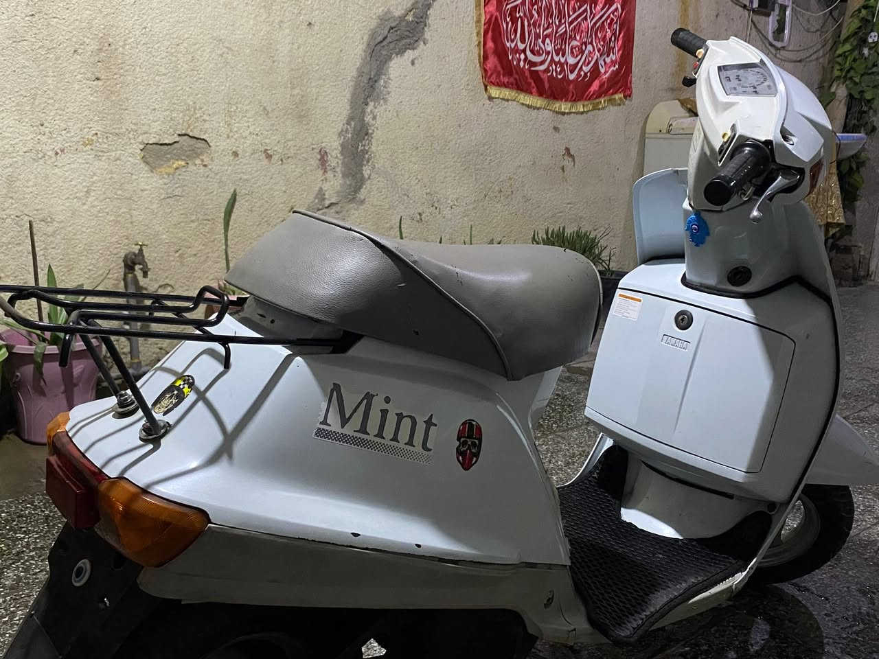 السلام عليكم منت دراجه نضيفه اي نقص مابيه هندر سلف شغاله كهربائيات شغاله رايده 375رقم بي واتساب ***********
