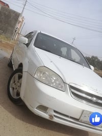 للبيع او بترا موديل 2011 رقم بغداد بيه قطعتين جاملغ امامي وخلفي بسمي ت...