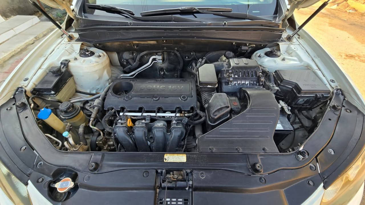 ٱلـسلام عليكم سنتٱفيا مـؤديل 2011كـفالة عامـة رقم ذي قـار ٱنكليزي تحكم ستيرن شاشه 7راكـب محرك 4سـلندر تحؤيل ثاني يوم  مكاني ناصرية ٱلمركـز
(***********)
