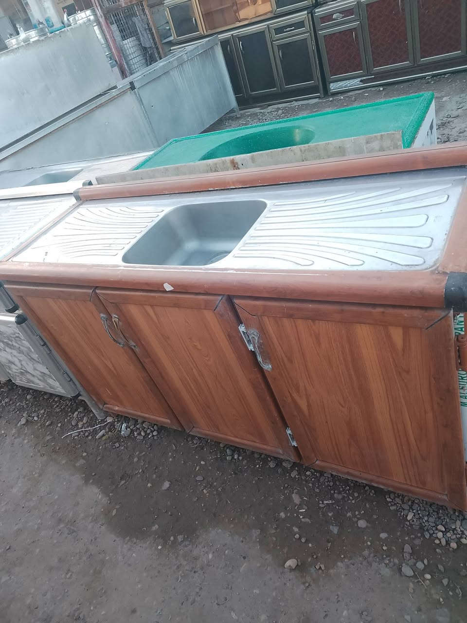 سلام عليكم كاونترات مستعملة للبيع العنوان ابو غريب الزيدان الستفسار خاص او اتصال ***********بي وتساب ***********
