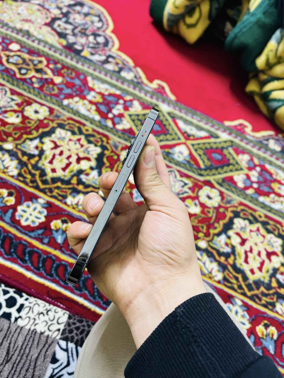 ايفون 13 برو ماكس
ذاكرة:256 بطارية:68 تك سيم 

ما مفتوح شرط ضد المي حاسبه نورمال

السعر:600 وبي مجال بسيط

*********** واتساب او اتصال
