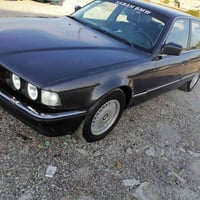 بي ام دبليو 735 • ١٩٩١ • رقم بغداد دولي