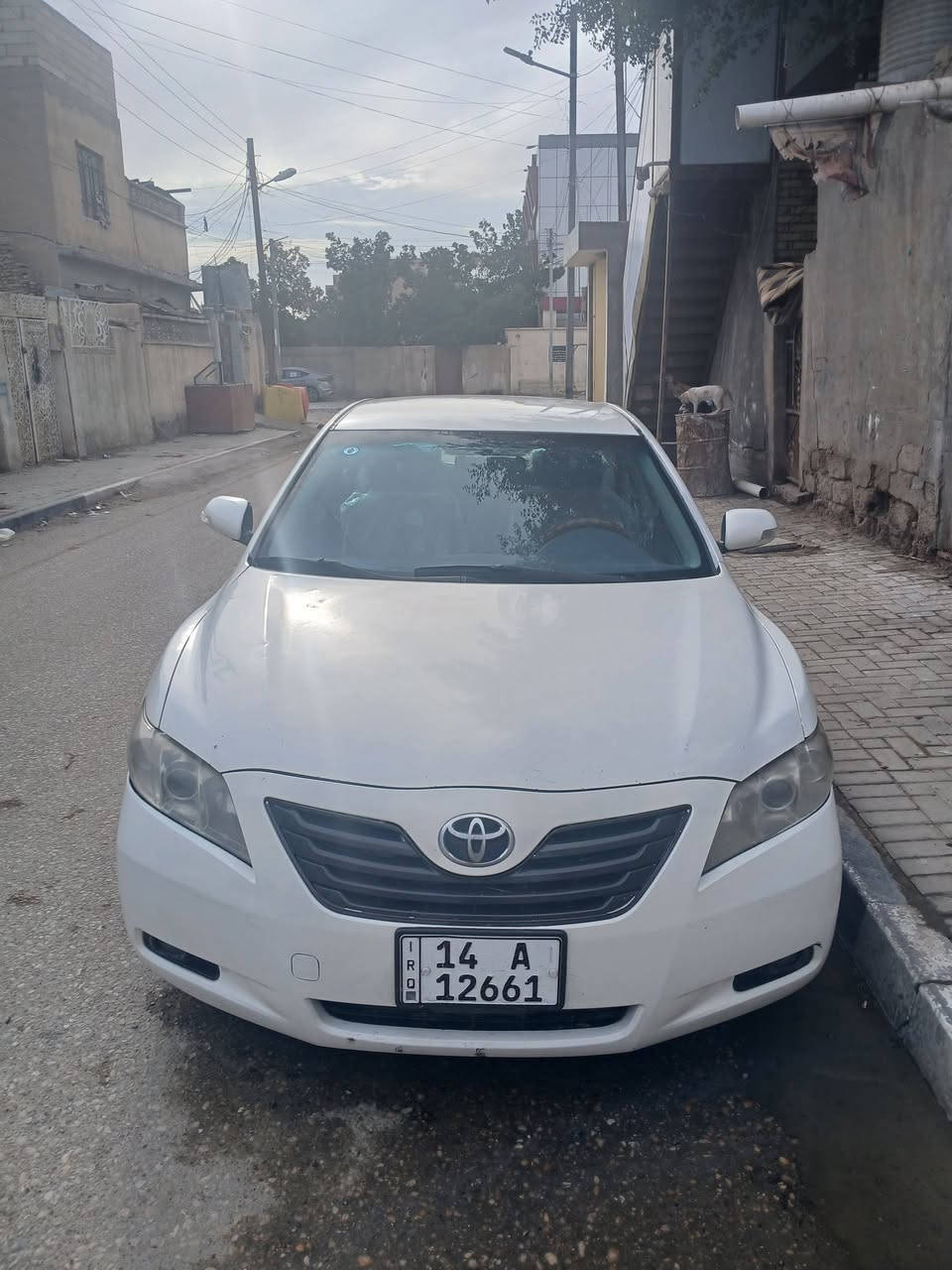 كامري خليجي ٢٠٠٧
فئة XLE 
محرك ٢٤٠٠ اربع اسلندر
تحكم استيرن جهتين
حدادي كيري 
سنويوجديد رقم بصره
بيه بس صبغ بل جملاغات ارباع يعني مو كل الجاملغ
وخيط تبخير بدون تنقيص
السعر ٨٨ ورقه وبه مجال
هاتف ***********
