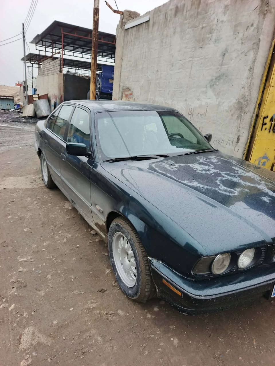 للبيع مديل 1994 بدون صبغ رقم نينوئ الماني بسمي كابون بانزين مكلف بل نشر 
مكاني موصل ***********
