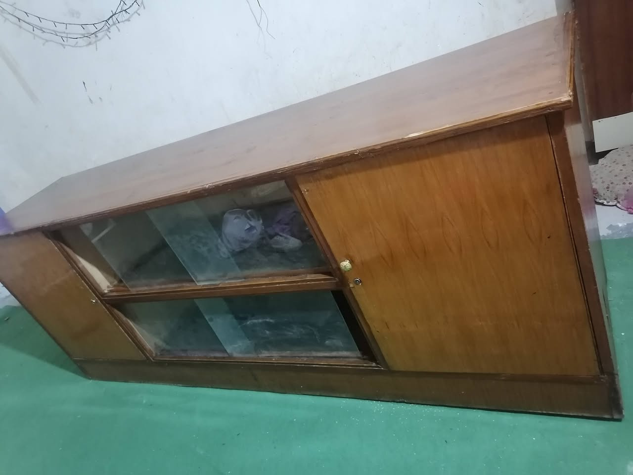 هاي البوفيه لبيع ١٠٠ واتساب***********
