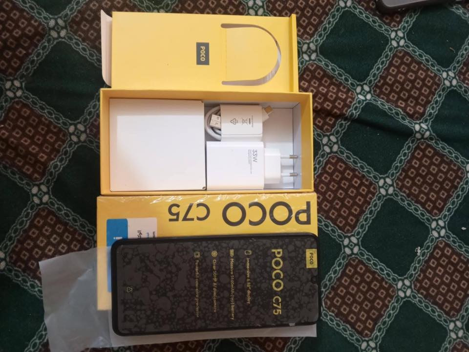 بوكو C75
ذاكره...256
رام....8+8 =16
ملحقات كامله .... كارتونه راس شاحن كيبل دبوس شريحه
مكان...حله
للاستفسار 
‏***********
