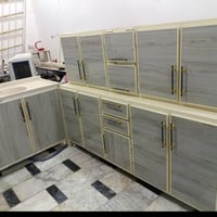 كاونتر مستخدم للبيع او مراوس بقديم نضافه 90% سنك مرمر واتساب 077254883...