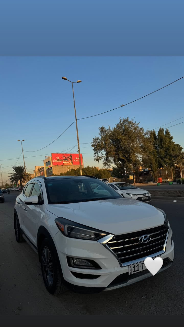 سلام عليكم توسان للبيع او مراوس 2019VIP وارد امريكي2400GDI
حادث جاملغ وبنيد 
رقم بغداد النكليزي الجديد  بأسمي 
اشاير مري 
ترحيب عند القتراب
بصمه 
بنوراما طكتين 
كشنات تدفئه تبريد 
ستيرن تدفئه 
لايتات5عدسه 
تشغيل عن بعد 
بصمه ابواب عدد 2
كشنات كهربائيه
كامره دواره 5 عدسه 
ويل كروم
تحكم ستيرن جهتين 
صدر امامي خلفي جديد 
ملاحظه: السياره كير ومكينه خير من الله مامفتوحات بلاديات ع وضع الشركه رقم  بغداد
العنوان /البياع حي الاعلام
***********📞
السعر ١٧٠ وبيه مجال لطيبين
