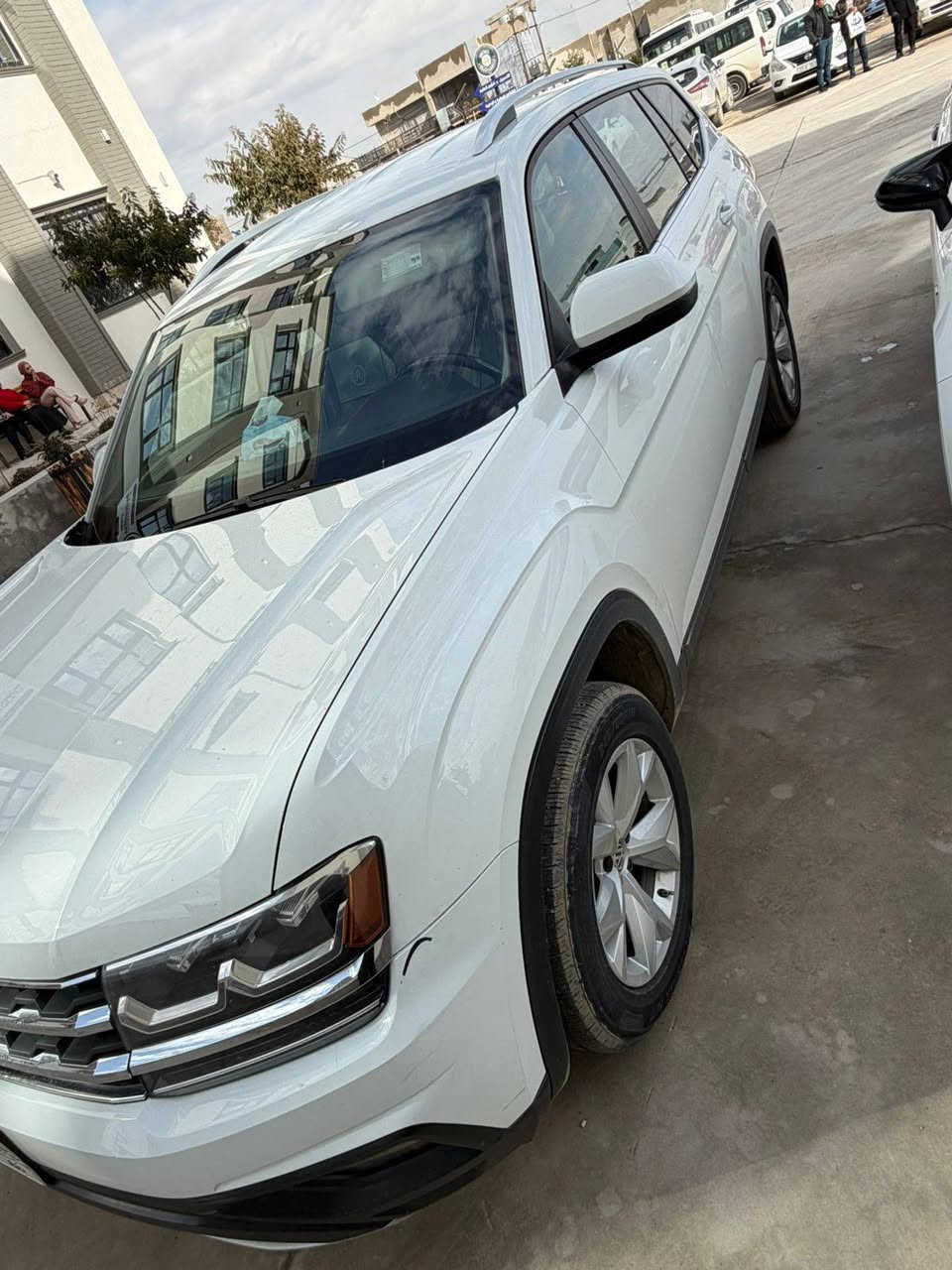 فولكس واكن اطلس موديل 2019 فول مواصفات عده الفتحه كشنات منفصل ضرار اربع قطع سراقه بدوان لا دواخل ولا ايرباك محرك كير بلشرط 
مكاني كركوك 
الشراي يتصل ***********
