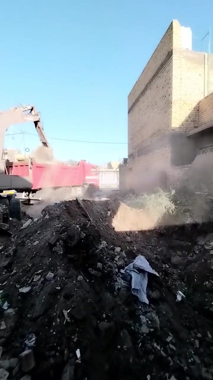 ⛔ (. لسنا الوحيدين ولكننا الأفضل.  ) $
كادر جاهز لتفليش البيوت القديمة🏡 ورفع الأنقاض
وتسليم ارض جاهزة للبناء الحديث بأسعار مناسبة

***********. ☎️
