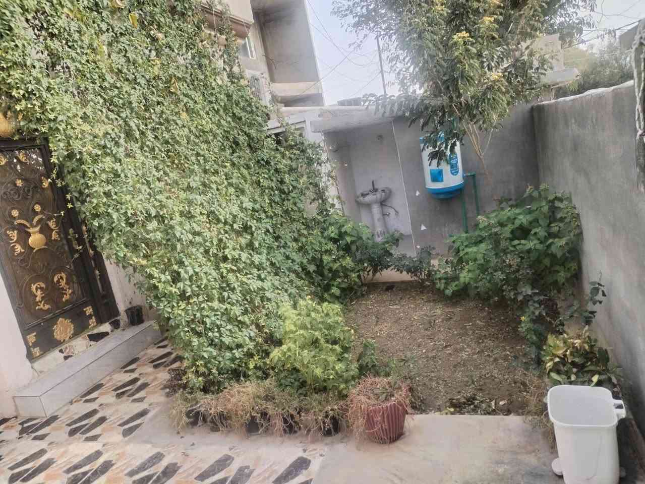 دار للبيع 7 نيسان رابرين مقابل مخزن الببسي
للأستفسار أكثر ***********
