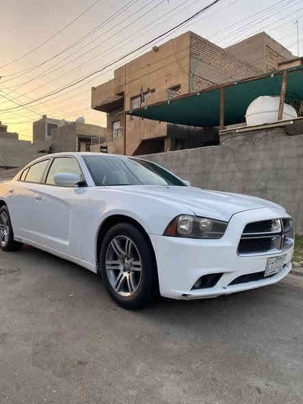 السلام عليكم جارجر 2012 مكفوله كلين تايتل بدون صبغ 
صدر جديد 
تخم تاير جديد 
محرك و اكسل جدد 
السياره جاهزه من جميع النواحي 
المكان بغداد الزعفرانيه 
السعر 168 
***********
محمد الشمري ابو مصطفى
