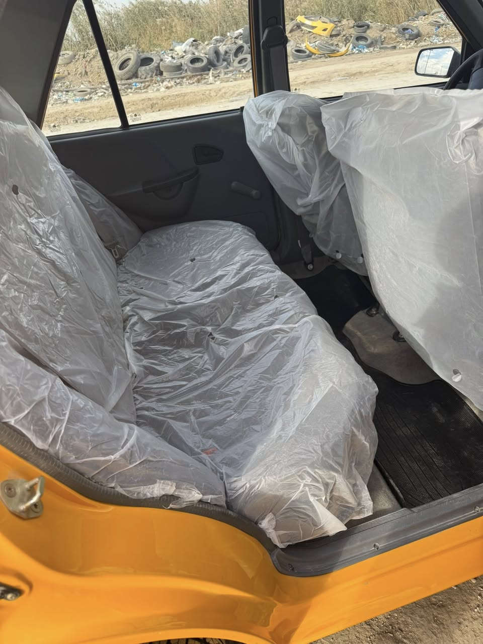 سلام عليكم سيبه 25 ماشيه 37 مكفوله كفاله عامه سياره جديده وجاهزه عله وضع شركه سعر 76 بيه مجال قليل مكاني دونيه مصفره هيه وغرامه غاز بانزين هذه رقمي ***********
